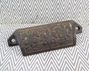 Vintage Cast Iron Fleur de Lis Bin Handle / Pull