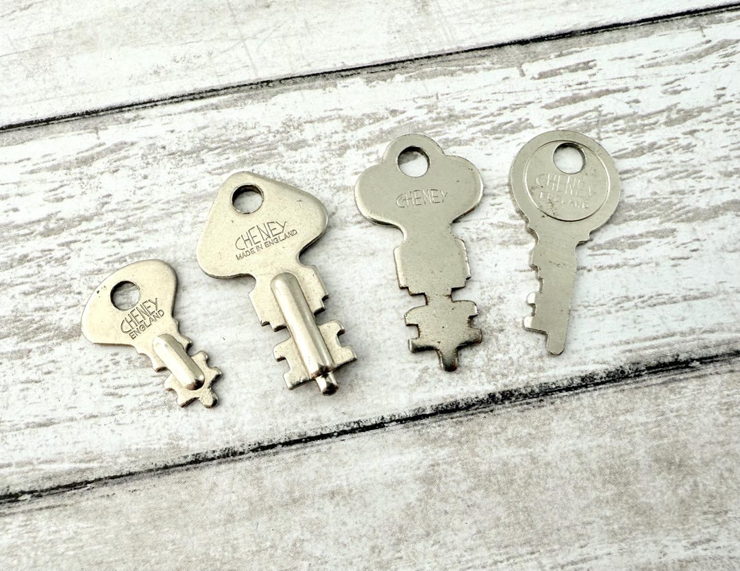 Four Vintage Cheney Luggage Keys - Etsy