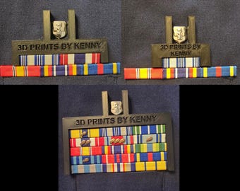 Outil d'alignement d'insignes de profession de l'armée de l'air avec 1 insigne de profession médicale (largeur 3,2,1)