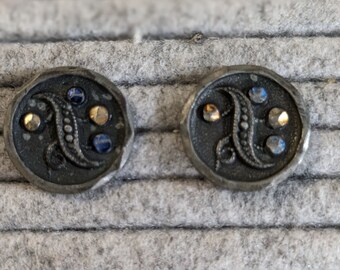 2 Vintage Shank Style Buttons w/Leaf Design and 4 colorful stones.