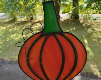 Small Fall/Autumn Pumpkin - Stained Glass Suncatcher