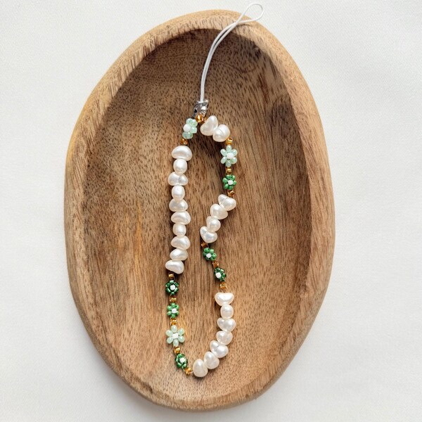 Cadena corta para móvil verde, cadena para móvil con perlas y flores verdes, correa corta para móvil, accesorios para móvil