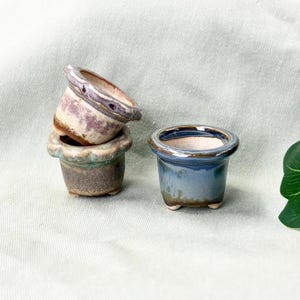 Niedliche Miniatur-Keramik-Pflanzer-Set für Sukkulenten-Topfgeschenke, einzigartige Mini-Blumentöpfe für Desktop-Dekor-Geschenke, kleine Blumen-Tonwarenvasen-Geschenke
