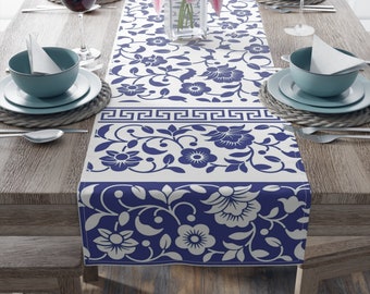 Chemin de table floral bleu et blanc