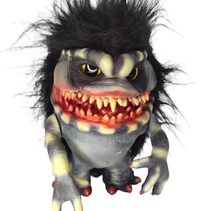 Critters - Figura de Vinil Macio de 20 cm, Feita à Mão no México - Brinquedo Colecionável em Estilo Vintage