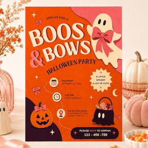 Puede incluir: Una tarjeta de invitación rectangular para una fiesta de Halloween con fondo naranja, un fantasma color crema con un lazo rosa, una calabaza y un cubo de dulces negro. El texto incluye BOOS & BOWS, fecha, hora, ubicación y detalles de RSVP.