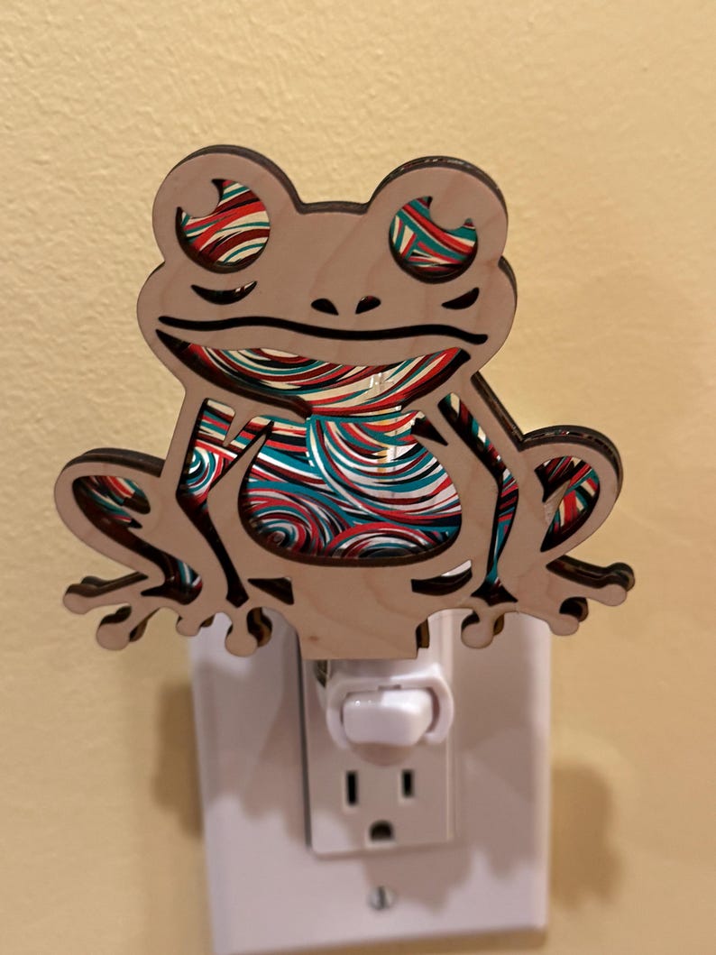 CraftsbyTara Frog Night Light