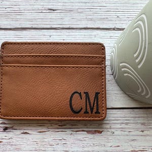 Monogramm Geldklammer für Papa, Geldklammer Kartenhalter, Geldhalter für Vatertag, Geldhalter für Papa mit Namen, Vatertagsgeschenk für Opa mit Namen, Brieftasche für Papa