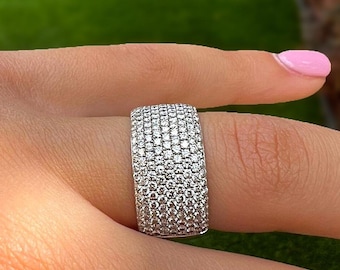 14k massivt guldring med labbodlad diamant, brett guldband, bred pavédiamantring, diamantvigselring, diamantcigarrring, 2 karat diamantring