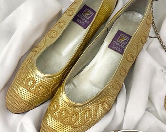 Vintage Gold Adriano Rizzo slip-on shoes, size 37.5