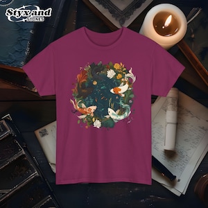 Camiseta de pez koi de inspiración japonesa Camiseta de pez koi Estanque koi Mamushi Arte de criatura fantástica japonesa Camiseta única de pez mítico Y2K Watashi Wa Star
