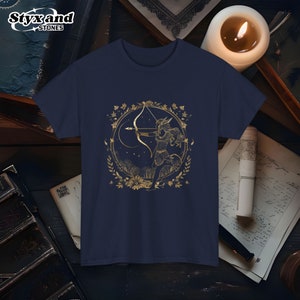 Artemis Göttin der Jagd T-Shirt griechische Mythologie T-Shirt Bogenschießen Artemis Grafik-Shirt Natur-Liebhaber-Geschenk Unisex Göttin-Kleid
