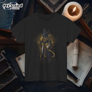 Camiseta gráfica del dios egipcio Anubis, camiseta de arte anime de la mitología egipcia, camiseta del dios del Antiguo Egipto, camiseta de mitología, regalo de dibujos animados de Dark Academia