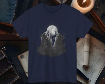 Vintage Three Wolves 90s Graphic Shirt Wolf Lovers Retro Tee 2000s Nature Moon Shirt Nostalgia Unisex Oversize Wolf Gift Washed Werewolf Tee