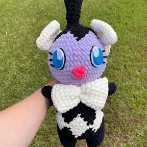 Crochet Gothita inspired plushie