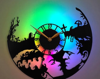 Bride of Frankenstein Clock with LED light, Horror Movie Gifts, Horror Gifts, Horror Movie Decor, Horror Movie Lamp