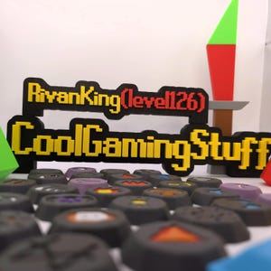 Custom RuneScape 3D-geprint naamplaatje - gepersonaliseerde gamertag, uniek RuneScape-bureaudecor, perfect cadeau voor RuneScape-fans en -verzamelaars