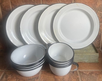 Old West, Chuckwagon, Farmhouse, Country Kitchen, Enamelware Black and White Set of 4 Place Settings