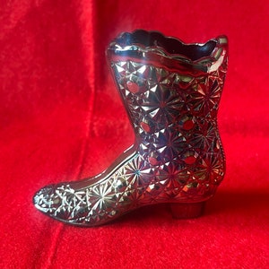 Fenton Amethyst Daisy & Button Carnival Glass Boot