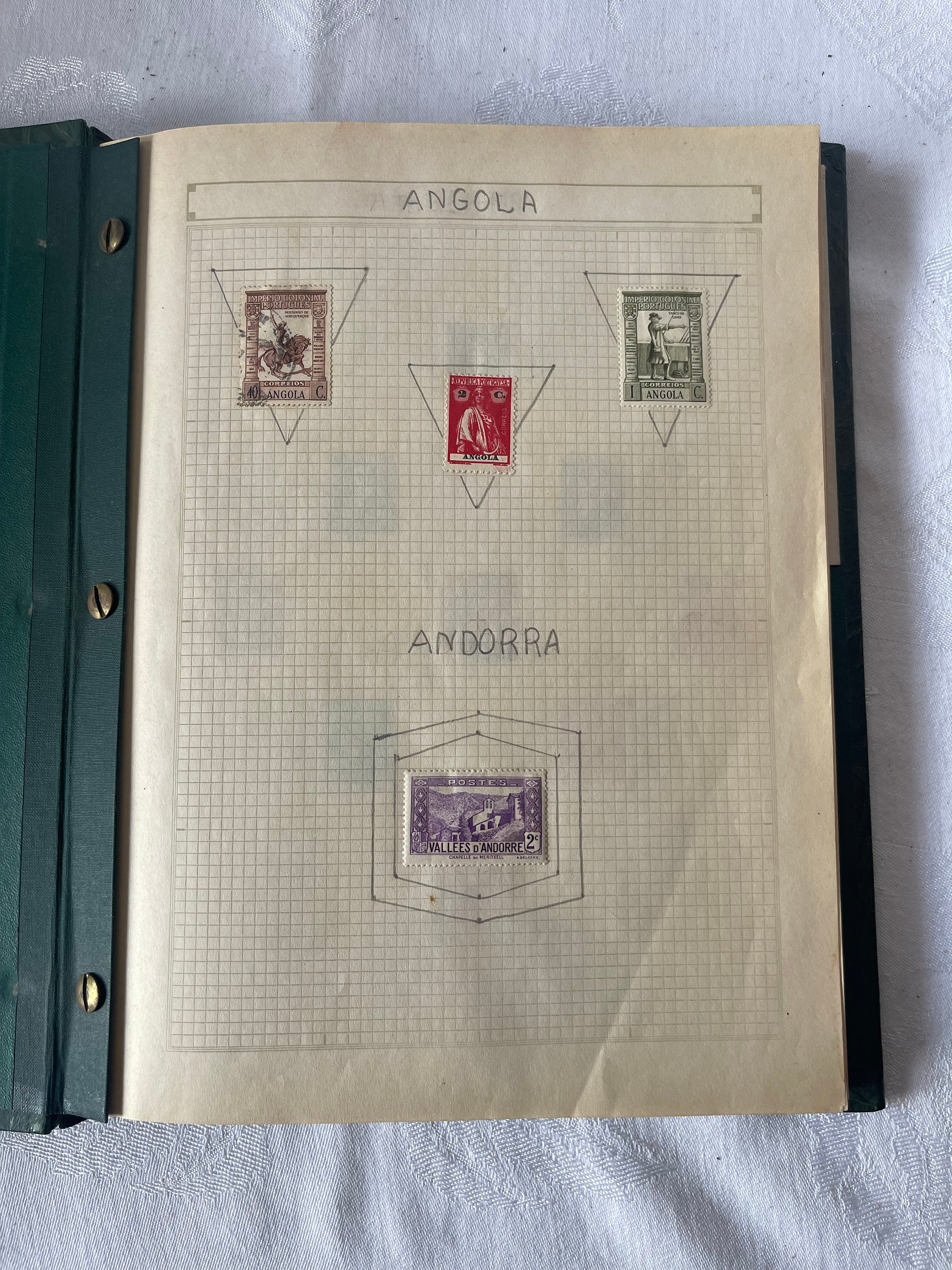 手作りの世界切手アルバム 1930 年代から 1940 年代 - Etsy 日本