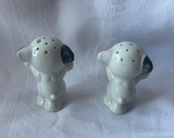 Kitchy Chic, “bonzo the Dog”, Luster Ware Salt and Pep, Salt and