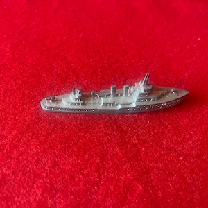 1940’s Tootsietoy WWII Die Cast Destroyer