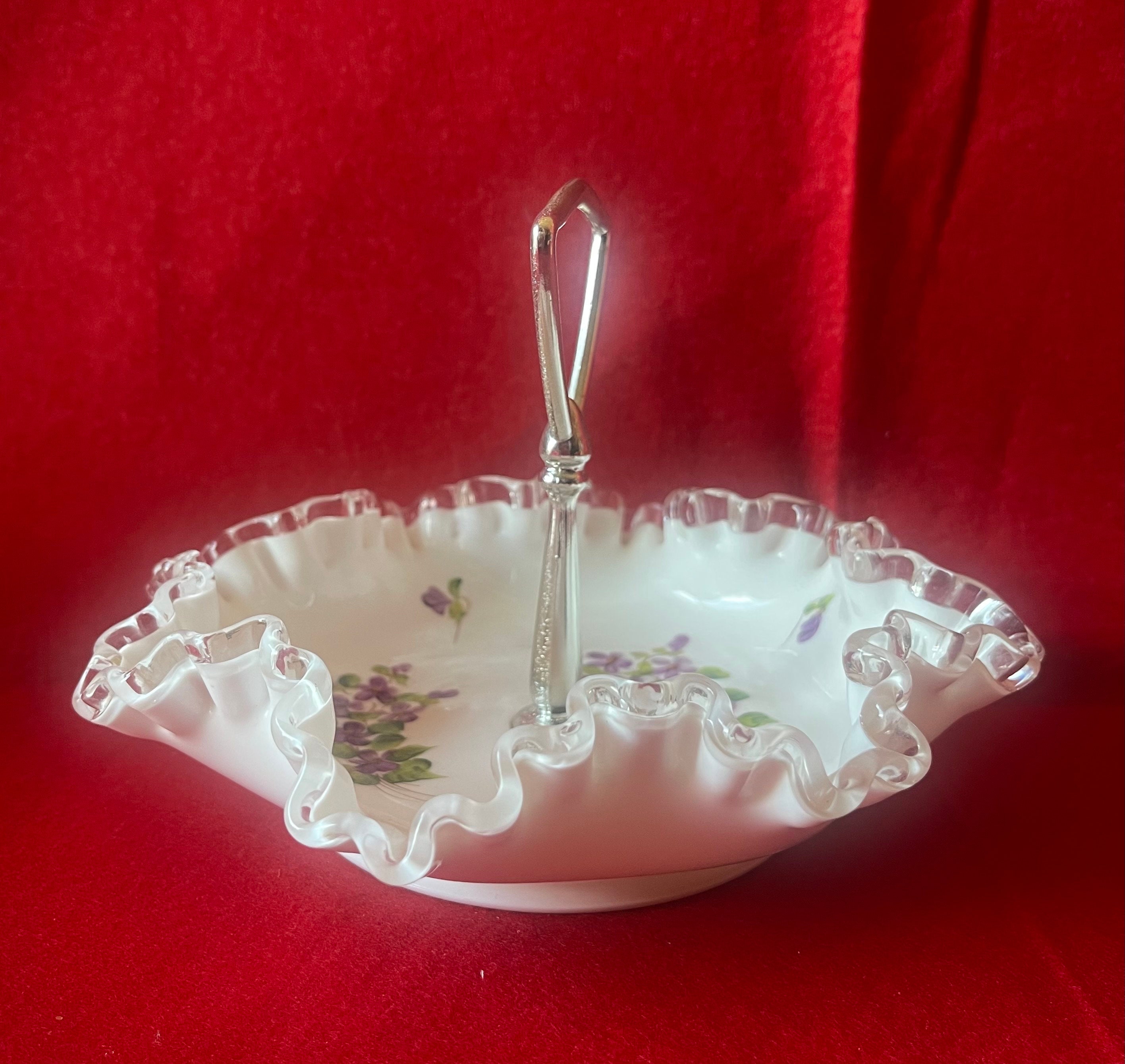 希少　fenton シルバーターコイズ　クレスト　ボンボン　ミルクグラス 希少 fenton シルバーターコイズ クレスト ボンボン ミルクグラス