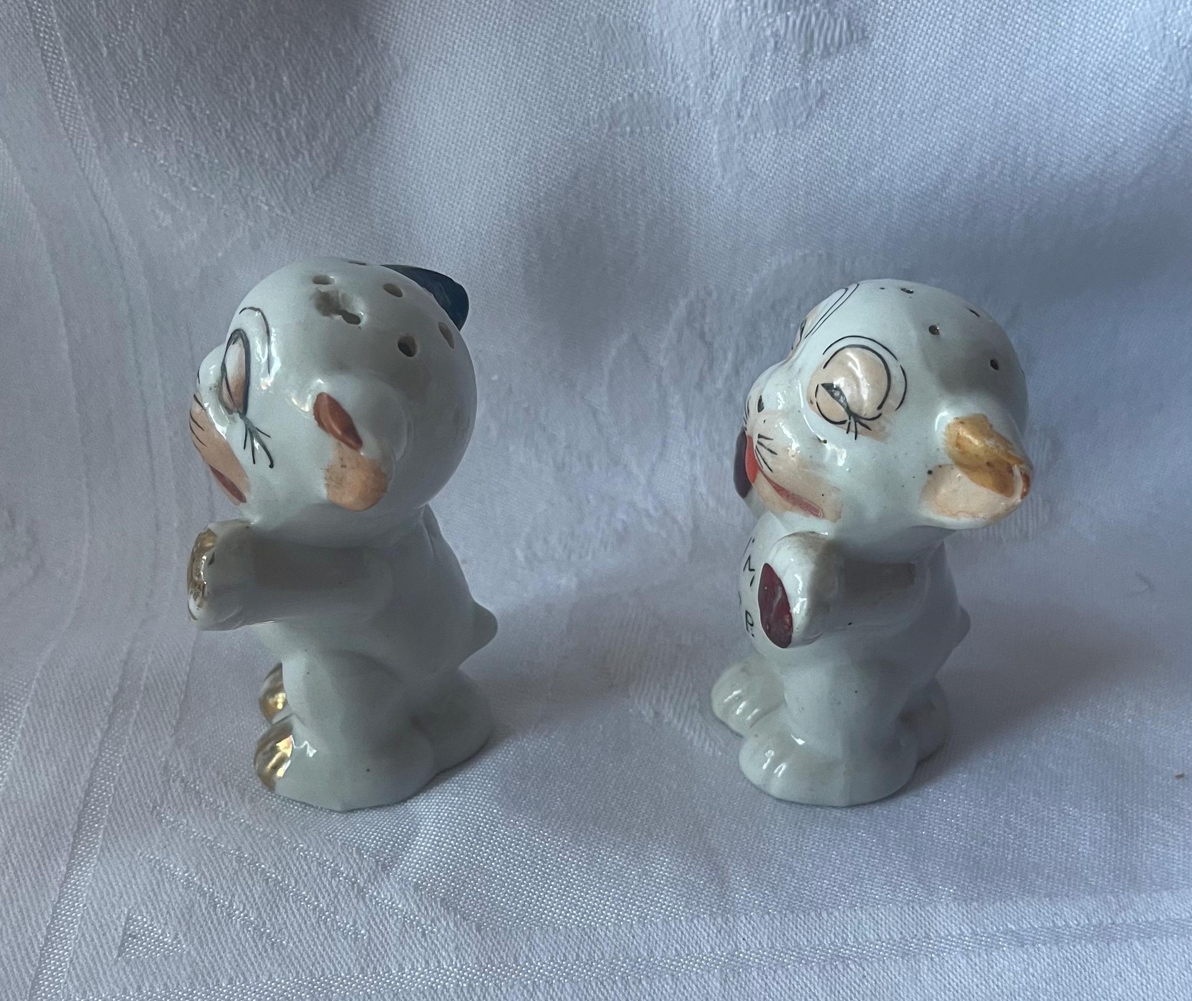 Kitchy Chic, “bonzo the Dog”, Luster Ware Salt and Pep, Salt and