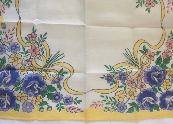 Vintage Hankie Never Used 1950's Yellow Floral De… - image 3