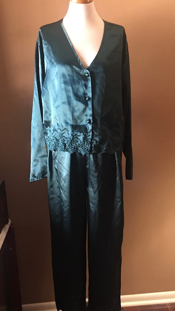 Victoria Secret Deep Forest Green Pajamas Size Med