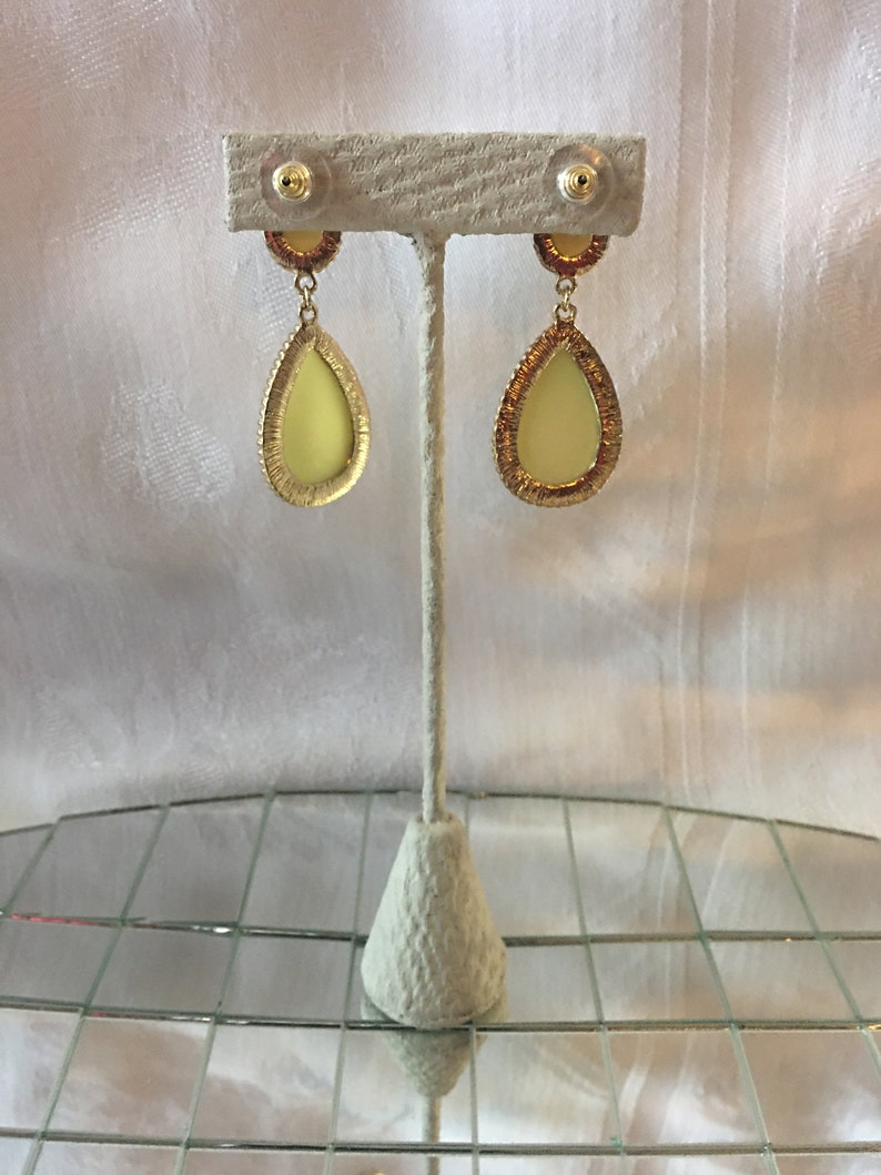 Vintage Dangle Tear Drop Drop Yellow Earrings 1990/'s