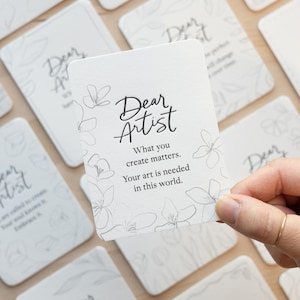 Jeu de cartes de vœux d'artiste : des messages encourageants pour votre parcours créatif
