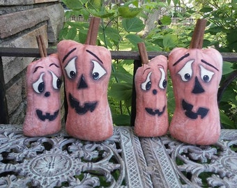 Primitive fall "Crazy in Love for Pumkins" easy pumpkin pattern PDF