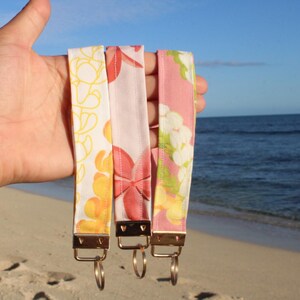 Keychain Wristlets (pakalana, Puakenikeni & Plumeria) - Etsy