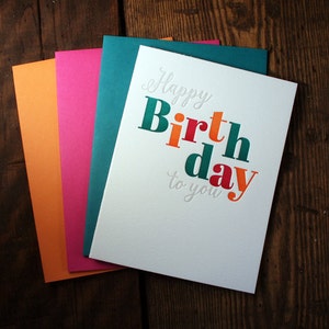 Unique imprimé Dancing lettres - joyeux anniversaire à votre carte - typographie