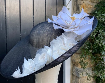 Kentucky derby hat, black gold floral derby hat, ascot hat woman, straw fascinator, wedding hat, ascot hat, mother of bride hat, floral hat