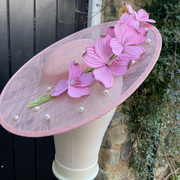 Kentucky derby hat, pink pearl floral derby hat, ascot hat woman, straw fascinator, wedding hat, ascot hat, mother of bride hat, Pearl hat