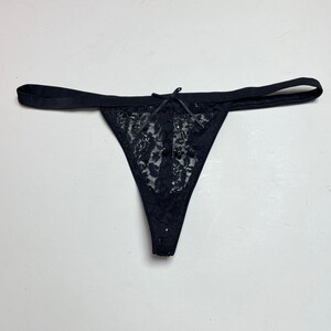 Culotte String Dentelle Satin Victoria's Secret Vintage - Taille L, Beige, Neuve Sans étiquette