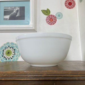 Vintage Pyrex Opal 403 Mixing Bowl, 1950s Unmarked 2 1/2 Qt Nesting Bowl