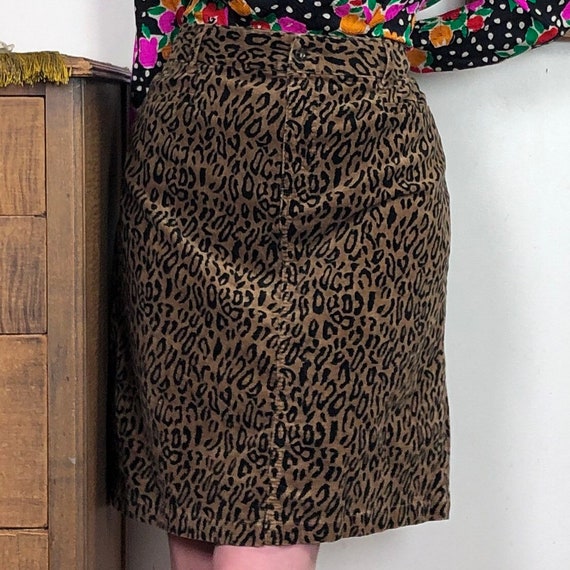 Vintage Leopard Print Mini Skirt, 1990s Corduroy … - image 5