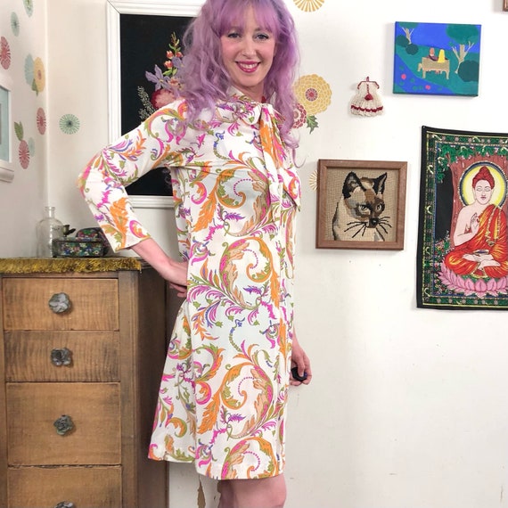 Vintage Groovy Print House Dress, 1960s Neon Feat… - image 2