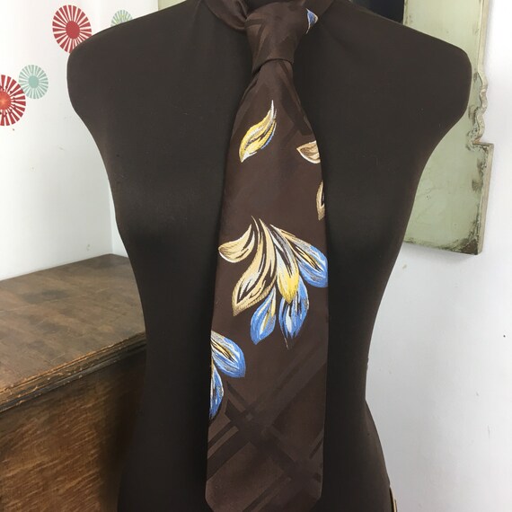 Vintage Wide Floral Tie, 1970s Super Wide Necktie… - image 7