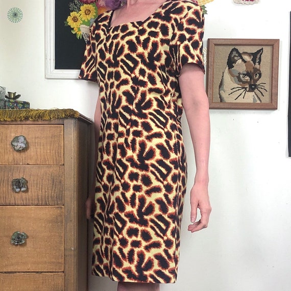 Vintage Leopard Print Shift Dress, 1980s Hand Mad… - image 10