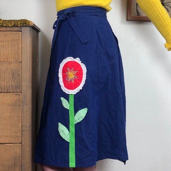 Vintage Flower Wrap Skirt, 1970s Folk Art Appliqu… - image 8