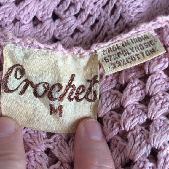 Vintage Pink Crochet Blouse, 1970s Cap Sleeve Top… - image 10