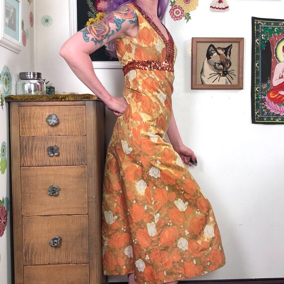 Vintage Brocade Hostess Gown, 1960s Metallic Oran… - image 10