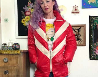 Doudoune vintage à chevrons, manteau d'hiver rouge et blanc des années 1980 Sz S
