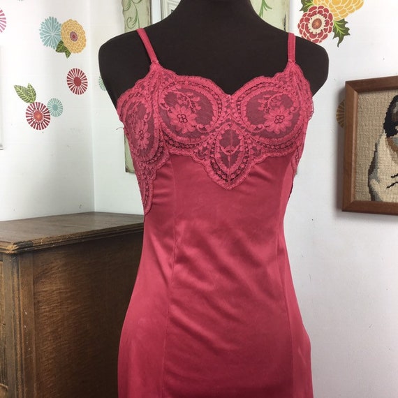 ladies vintage dyed lace appliqué split dress