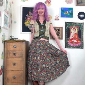 Vintage Floral Peasant Skirt, 1970s Autumn Colors Flower Print Skirt Sz M