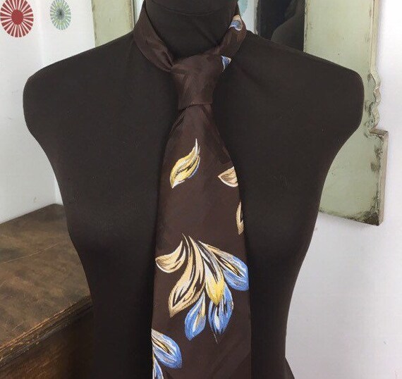 Vintage Wide Floral Tie, 1970s Super Wide Necktie… - image 4